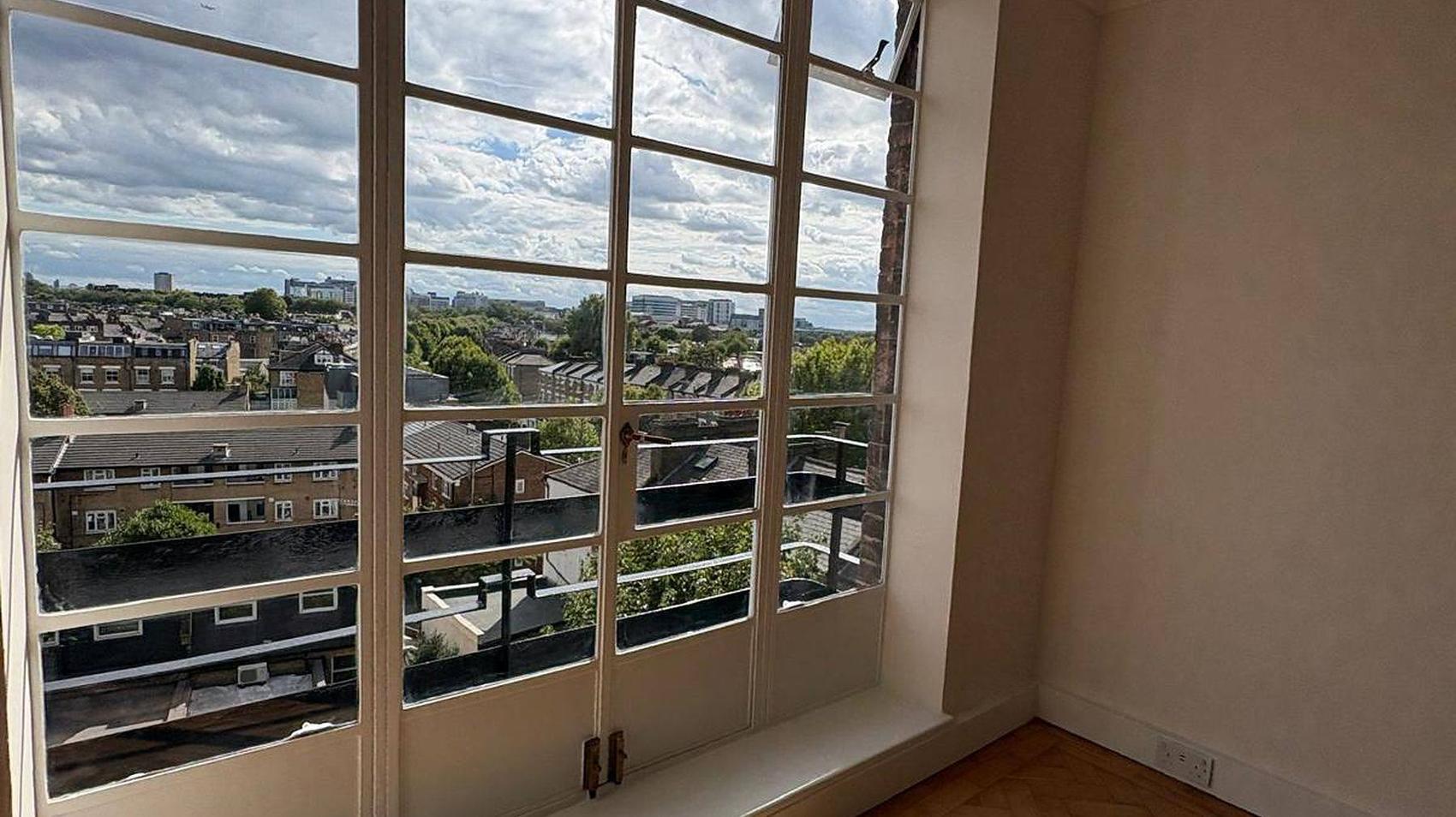 Flooring and ironmongery — Product search & selection by Ogival in West London