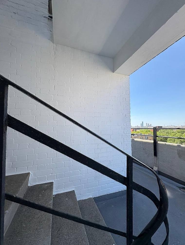 The stair and upper landing
