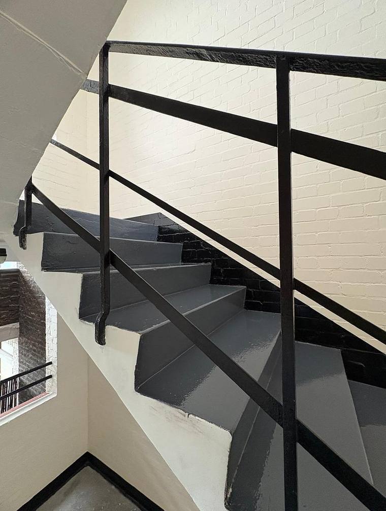 The stairwell after redecoration