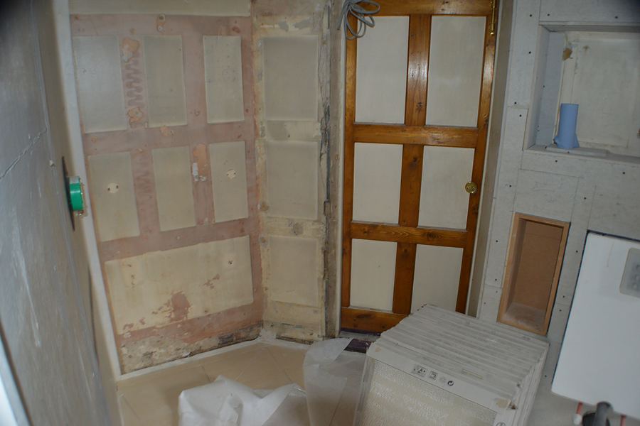 Second fix and finishing during the apartment refurbishment