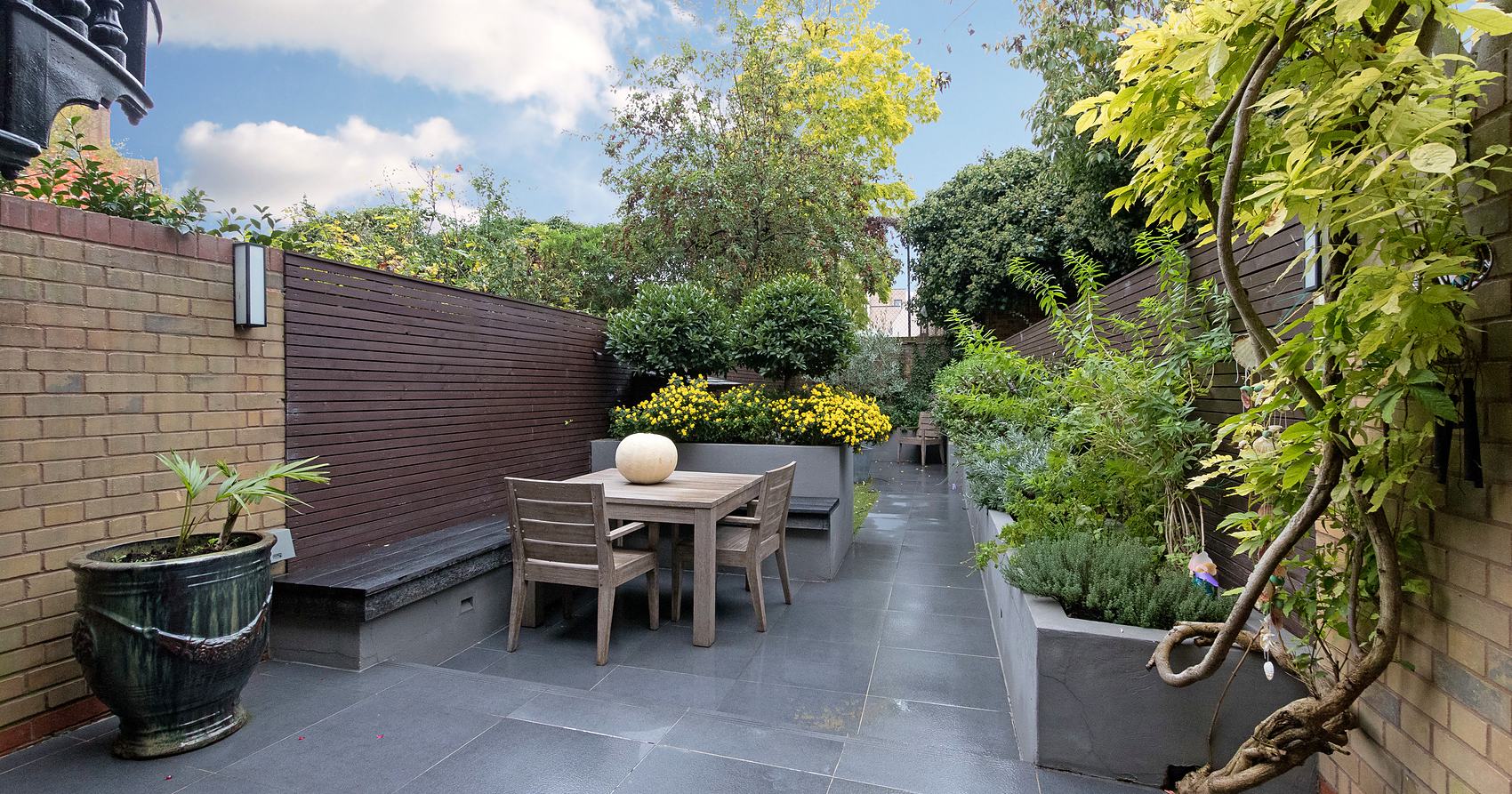 External building cleaning in West London